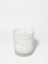 Malibu 11.5 oz scented candle
